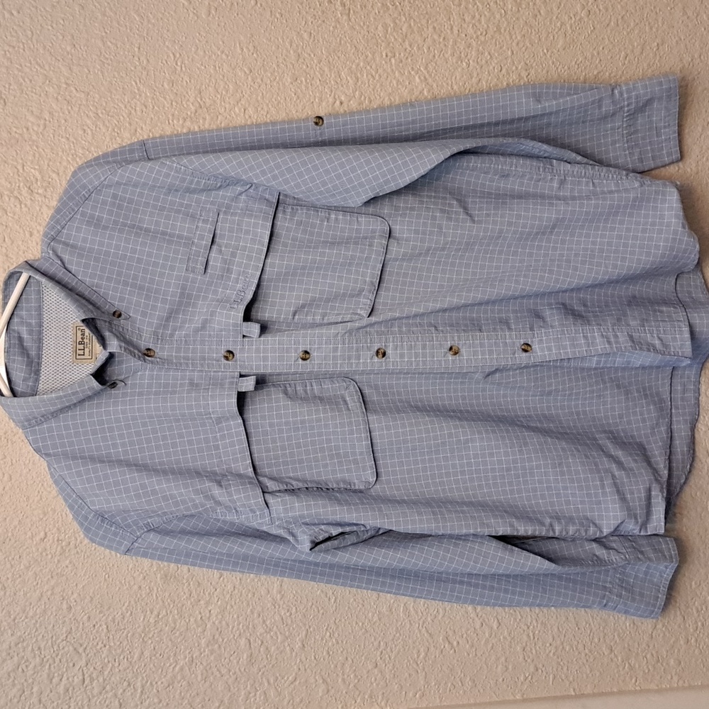 L.L. Bean Mens Tropicwear shirt, check Plaid Long -Sleeve Size: Small- Regular